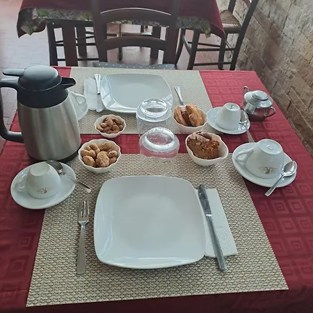 Gatto Alice Bed & Breakfast