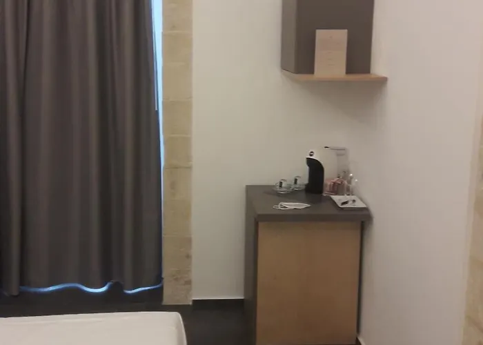 Gatto Alice 4* Rometta Marea