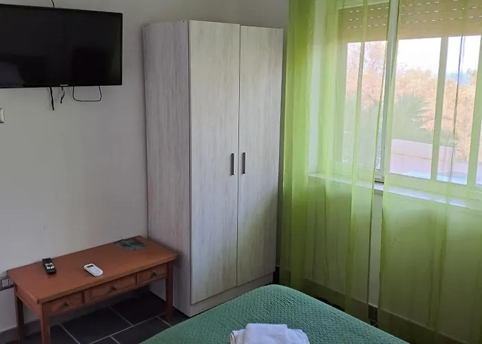 Bed & Breakfast Gatto Alice Rometta Marea