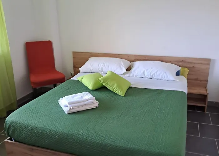 Gatto Alice Bed & Breakfast Rometta Marea